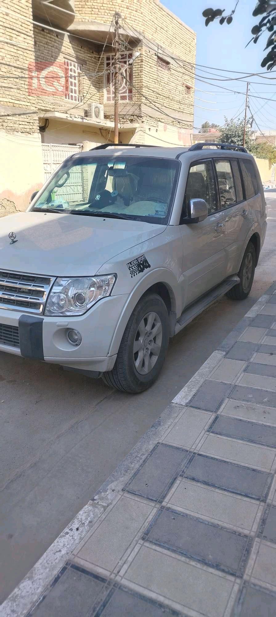 ميتسوبيشي باجيرو
